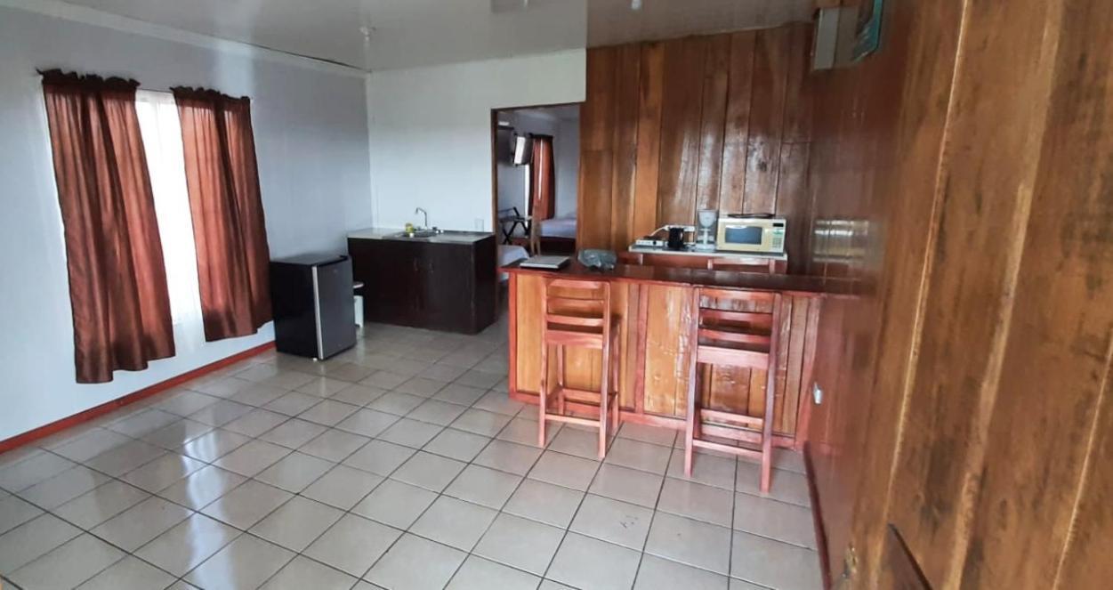 Apartamentos Villa Arenal #3 La Fortuna Екстер'єр фото