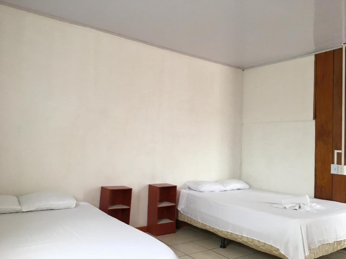 Apartamentos Villa Arenal #3 La Fortuna Екстер'єр фото